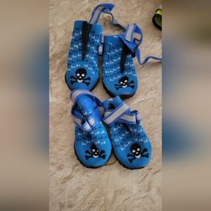 Dog shoes